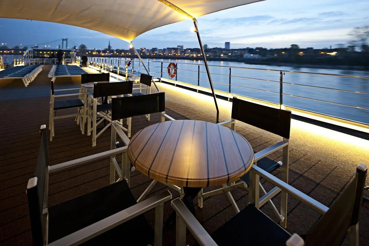 Hotelschiff Ms Jane Austen Bazel
